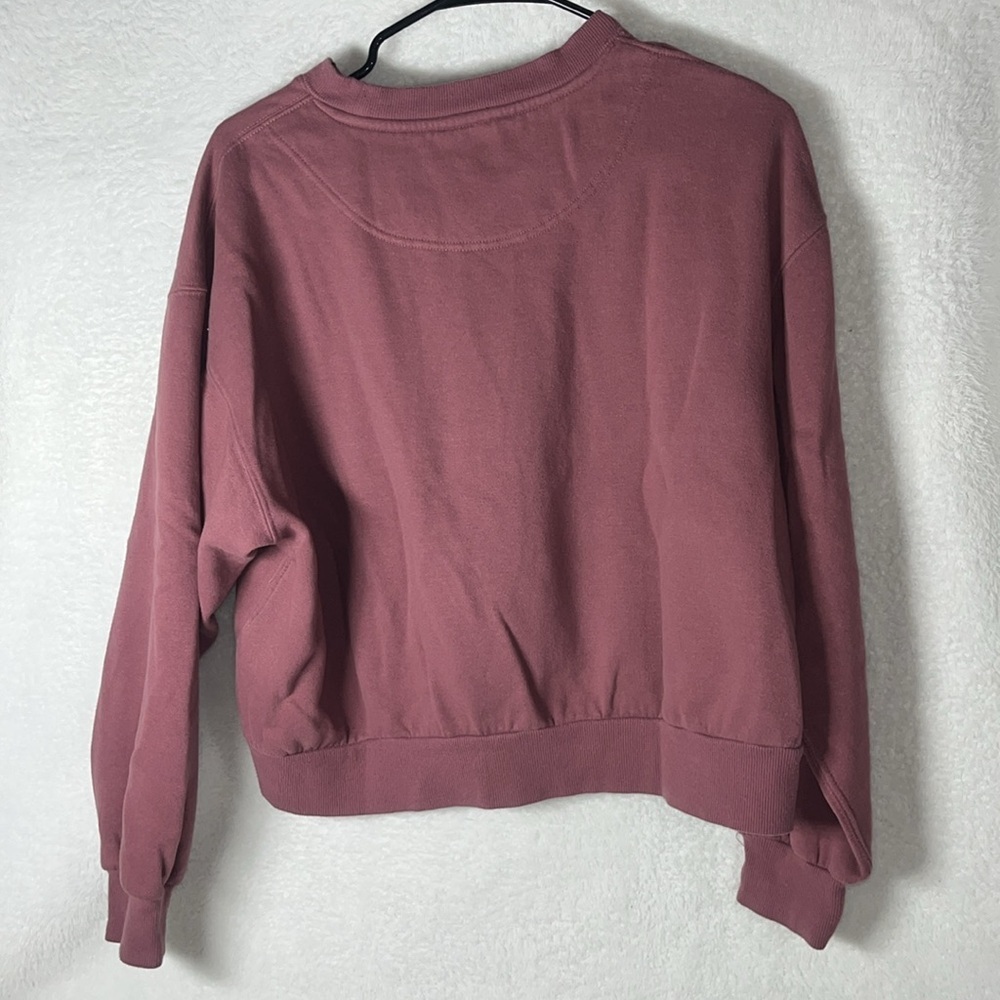 Crewneck - Picture 4 of 4